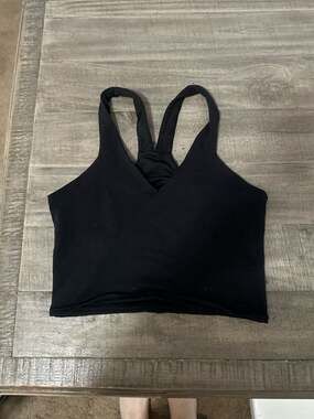 Alo Yoga Airbrush Real Sports Bra Tank V-Neck Racerback Crop MEDIUM Black Sz M